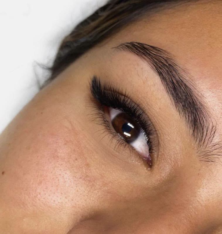 Fox Eye Lash lash extension style